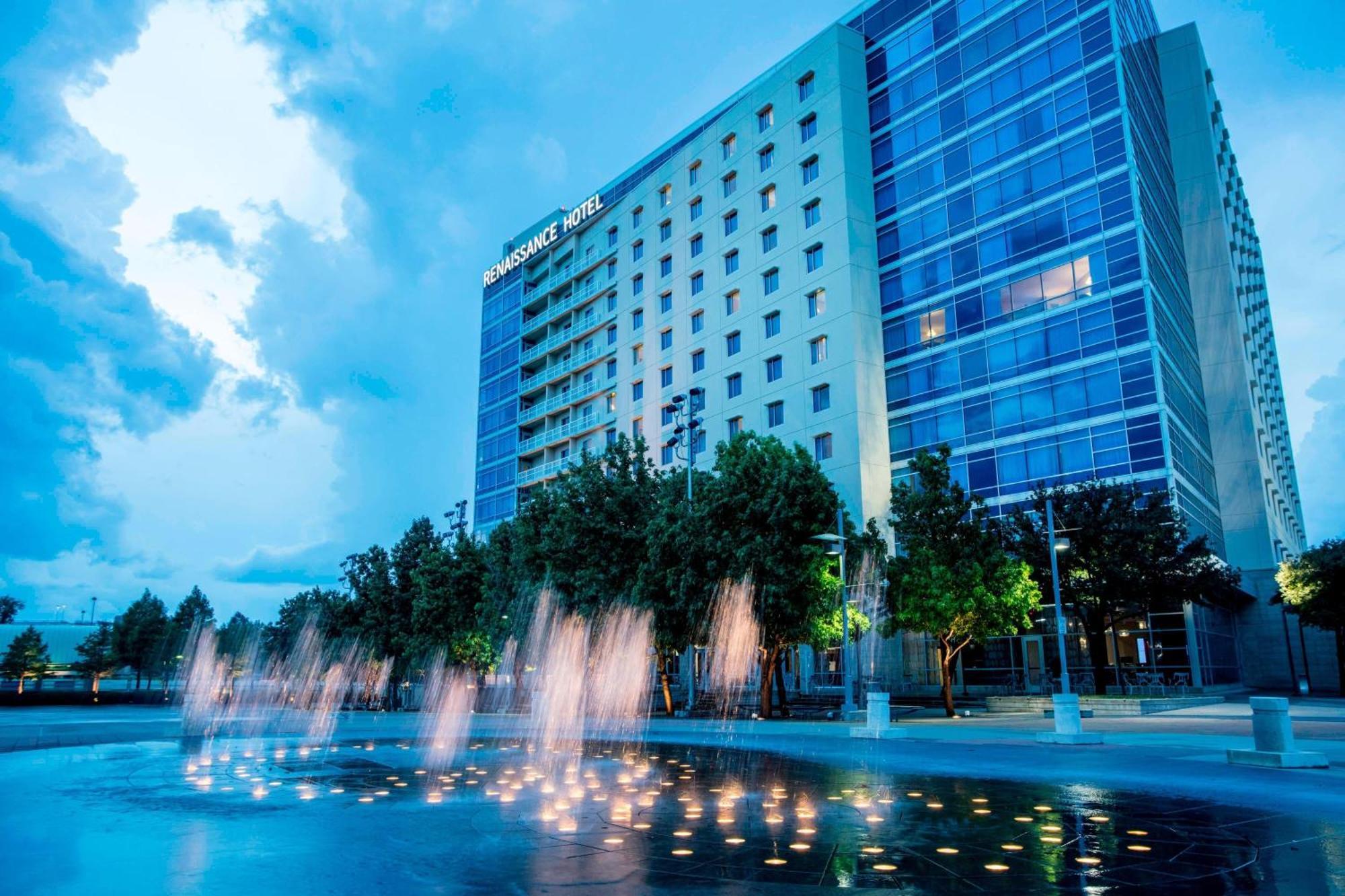 Renaissance Dallas Hotel 4*