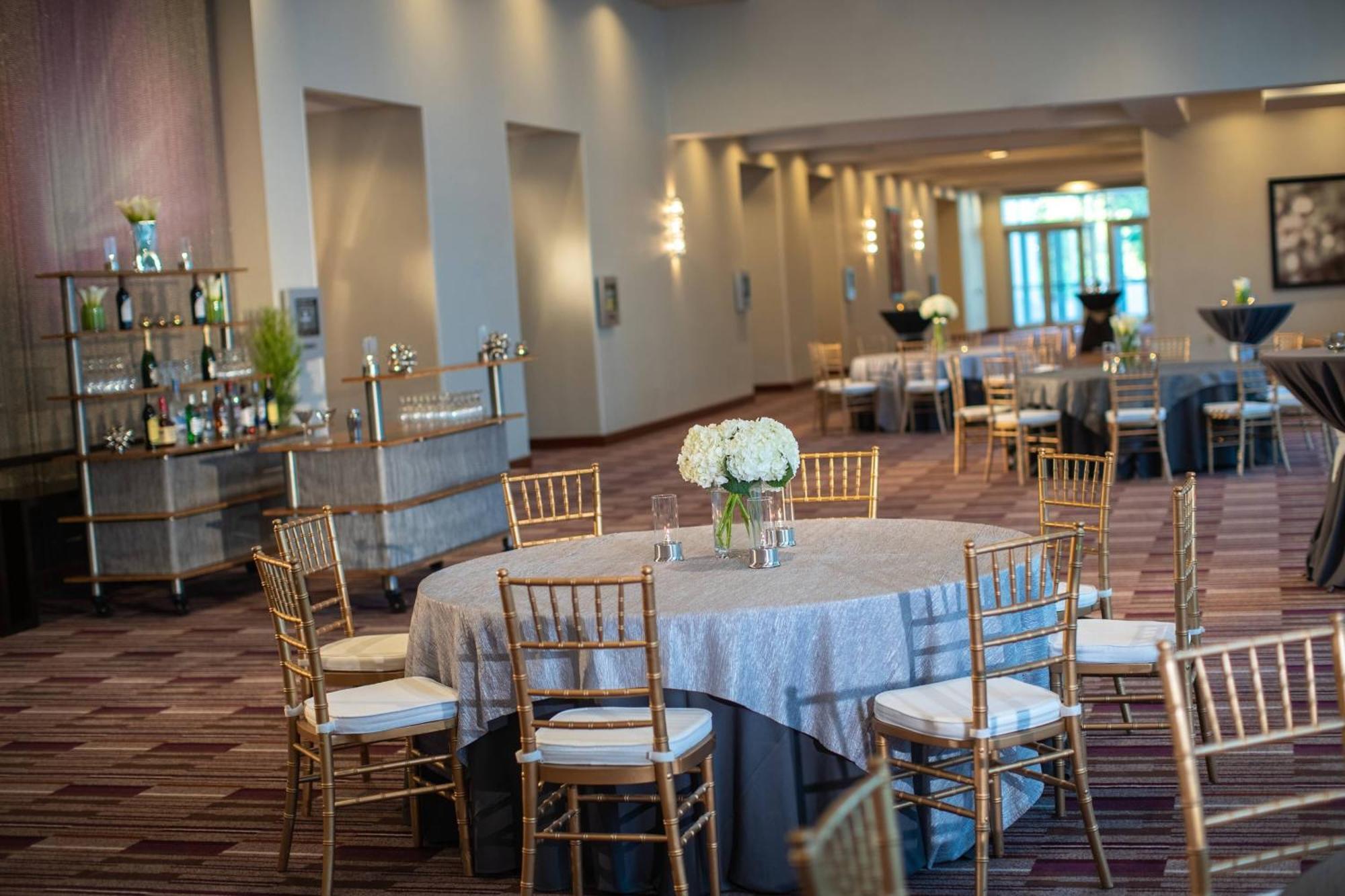 Renaissance Dallas Hotel 4*